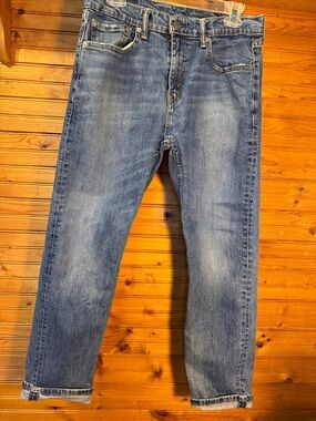 Levi's 502 Straight Leg Jeans in Medium Blue Wash